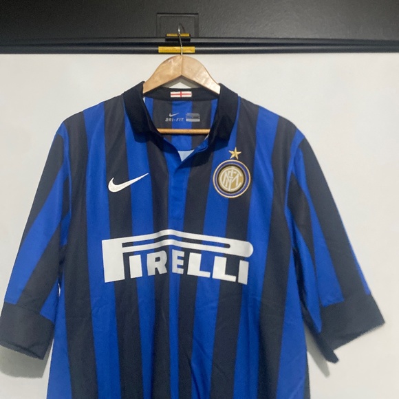 Nike L Inter Milan 2011-2012 Home Jersey - Picture 4 of 10